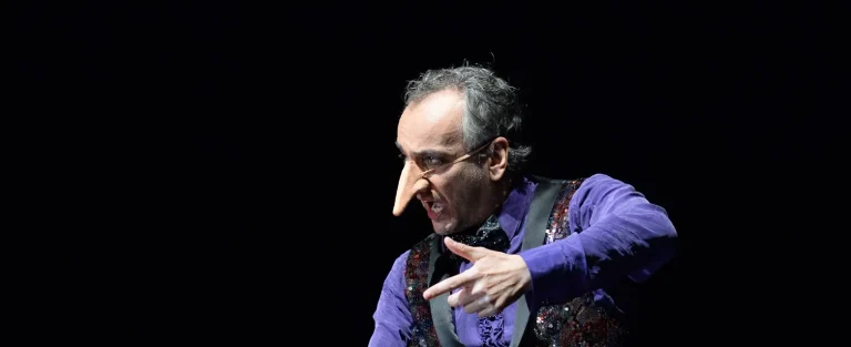 Cirano di Rostand rivive a Messina: al Teatro Vittorio Emanuele il dramma senza tempo